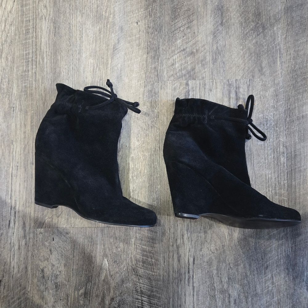 🐢 Kate Spade Black Suede Ankle Tie Boots Women’s Size 7.5